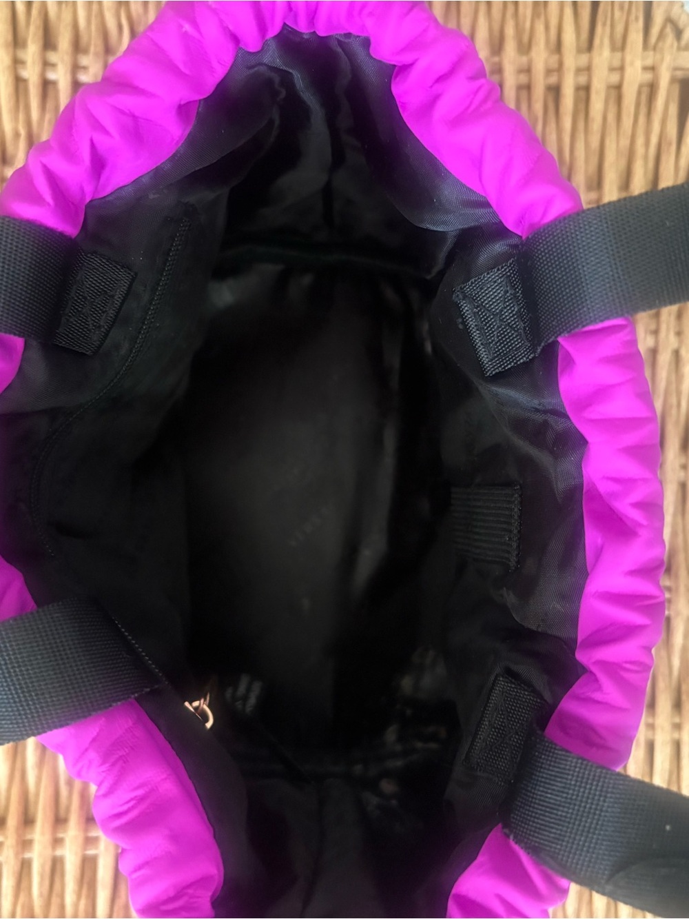 VERSACE PARFUME Nylon Makeup/Travel Bag, FUSCHIA/BLACK - Picture 9 of 15